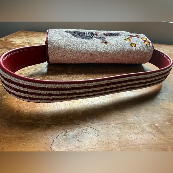 Like new Tommy Staud beaded purse - Picture 5 of 14